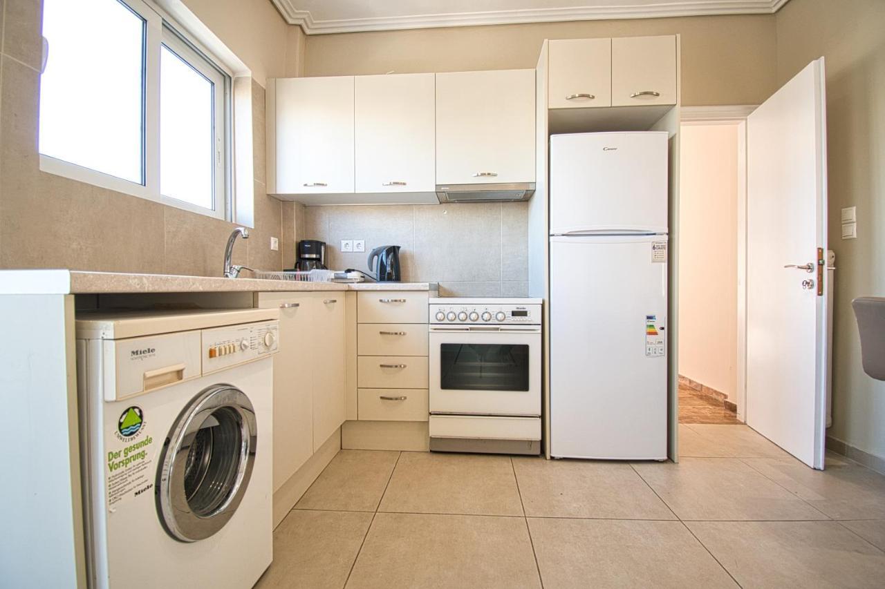 Elegant Flat Marousi District Apartment เอเธนส์ ภายนอก รูปภาพ