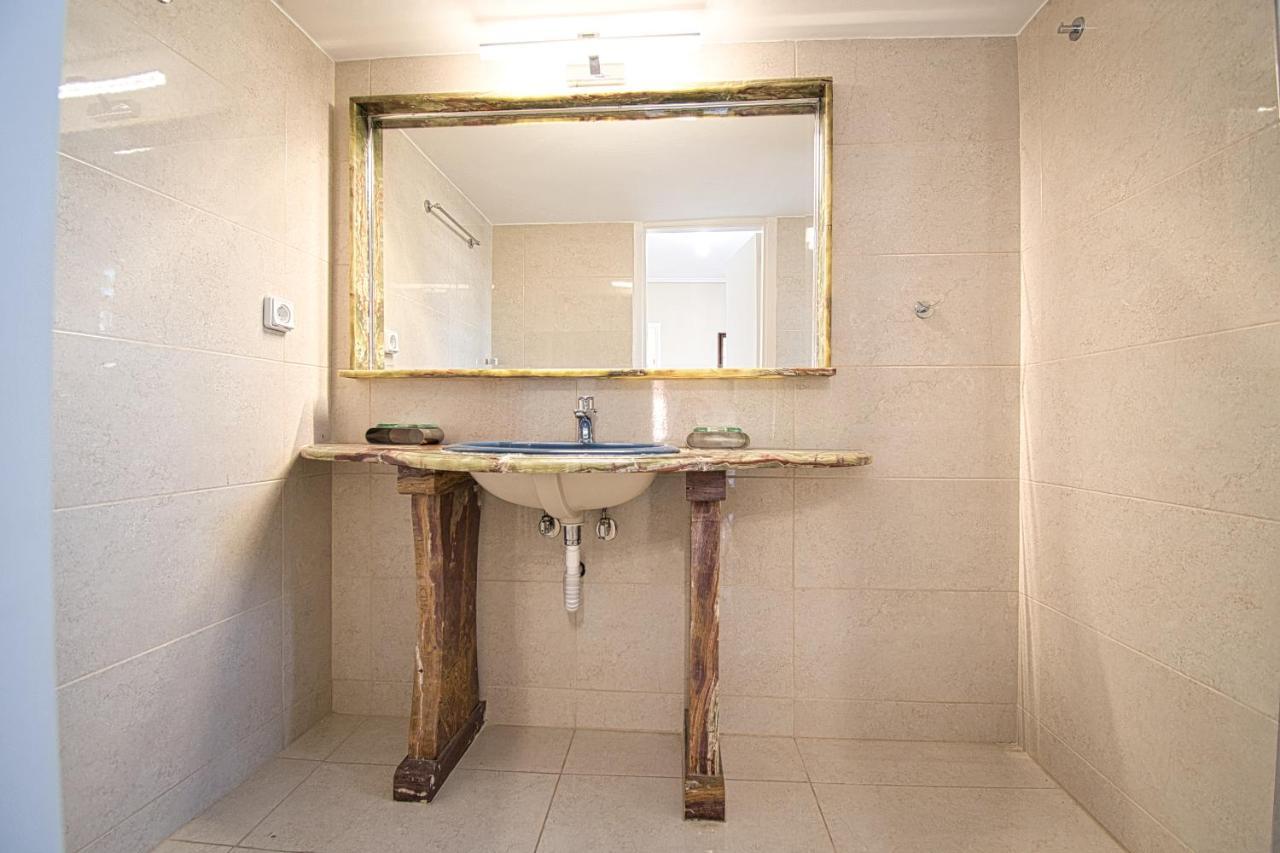 Elegant Flat Marousi District Apartment เอเธนส์ ภายนอก รูปภาพ