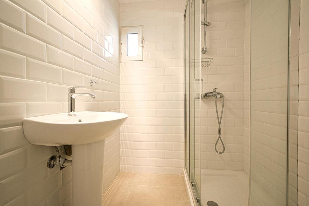 Elegant Flat Marousi District Apartment เอเธนส์ ภายนอก รูปภาพ