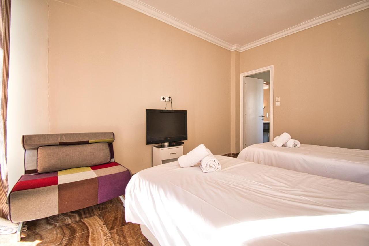 Elegant Flat Marousi District Apartment เอเธนส์ ภายนอก รูปภาพ